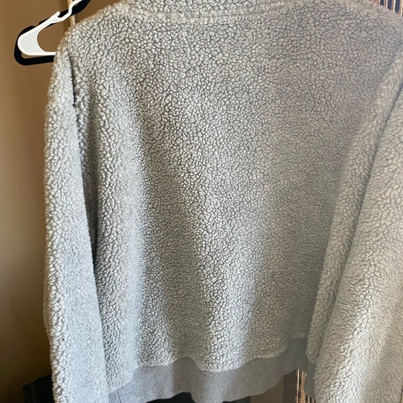 Ralph laurent puffy shirt. - Picture 2 of 3